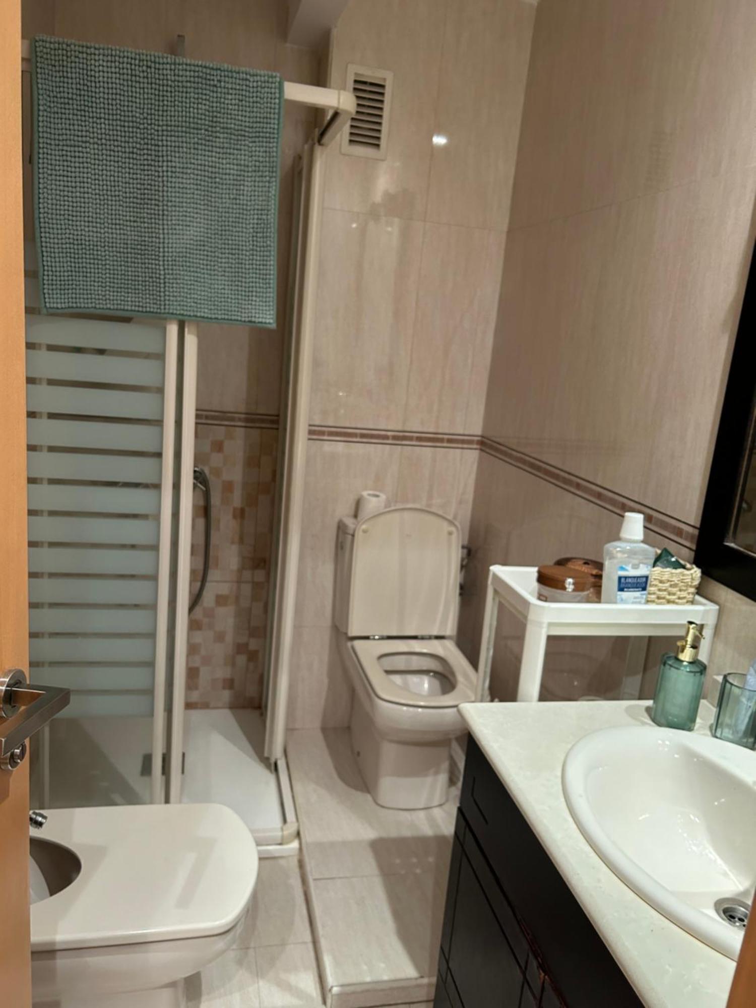 Comoda Habitacion Individual Μαδρίτη Εξωτερικό φωτογραφία